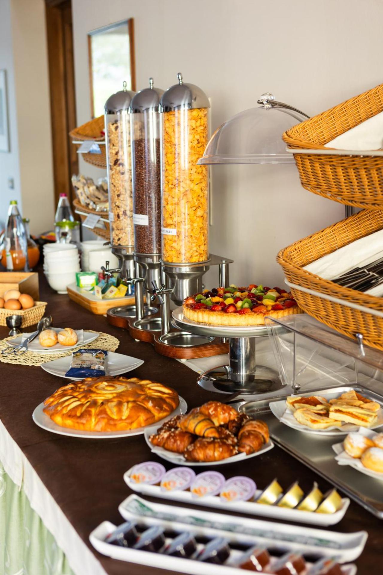 Hotel Le Mura Фолиньо Екстериор снимка